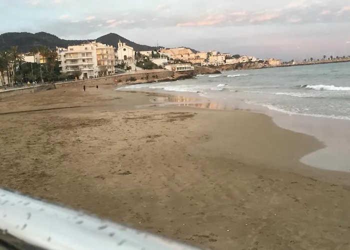 In Centrum Close To The Sitges